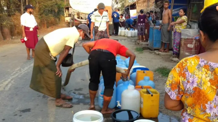 Myanmar, distribution d'eau