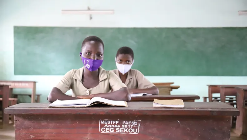 ecole éducation Bénin AFD secondaire enseignement formation