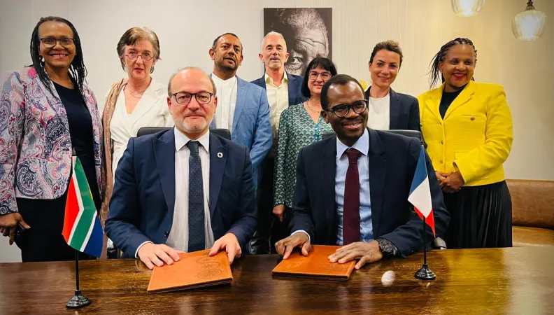 NT and AFD JETP Signing